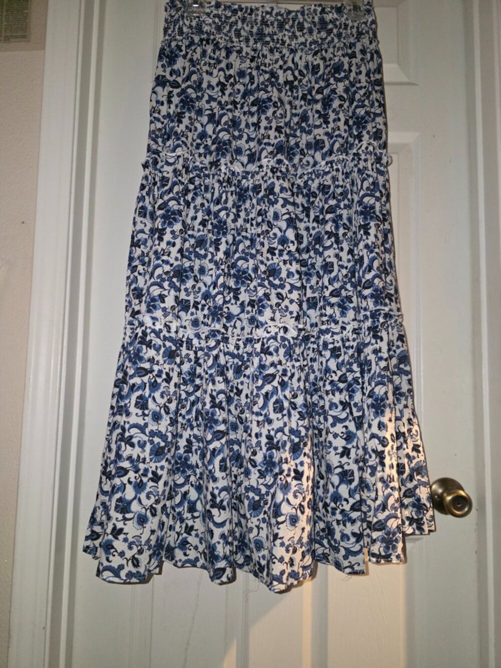 FRNZY Blue Floral Tiered Maxi Skirt — L